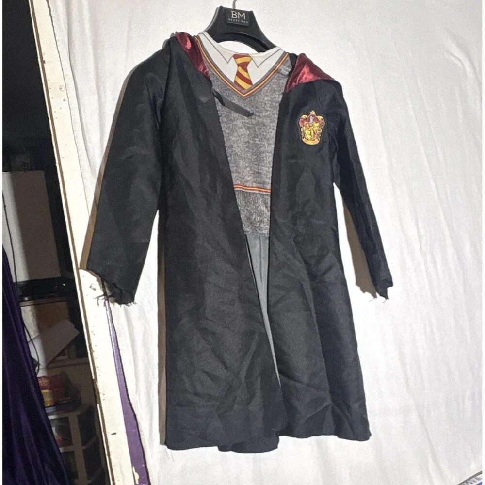 Harry Potter Gryffindor Hooded Robe Costume Black/Red Polyester Size L 10/12